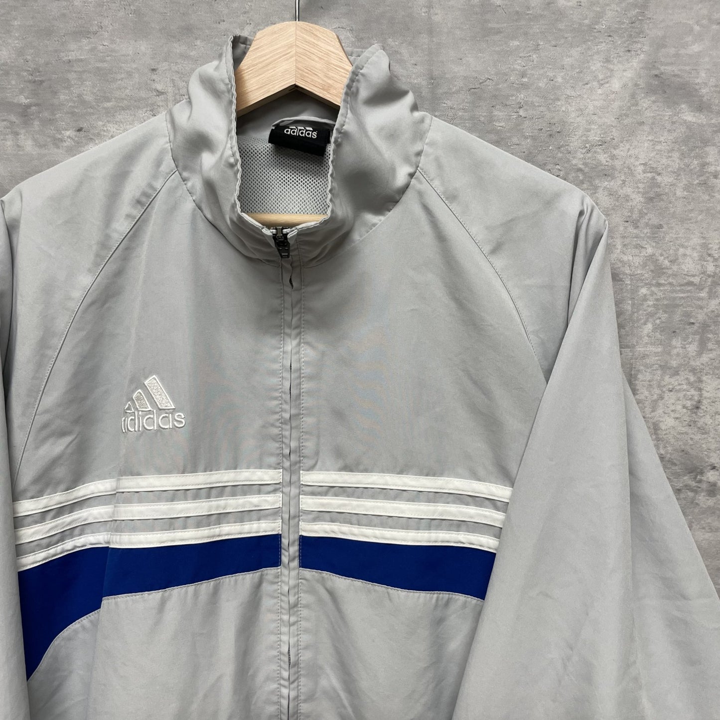 00s vintage 古着 ビンテージ アディダス adidas ナイロンジャケット フルジップ ロゴ刺繍