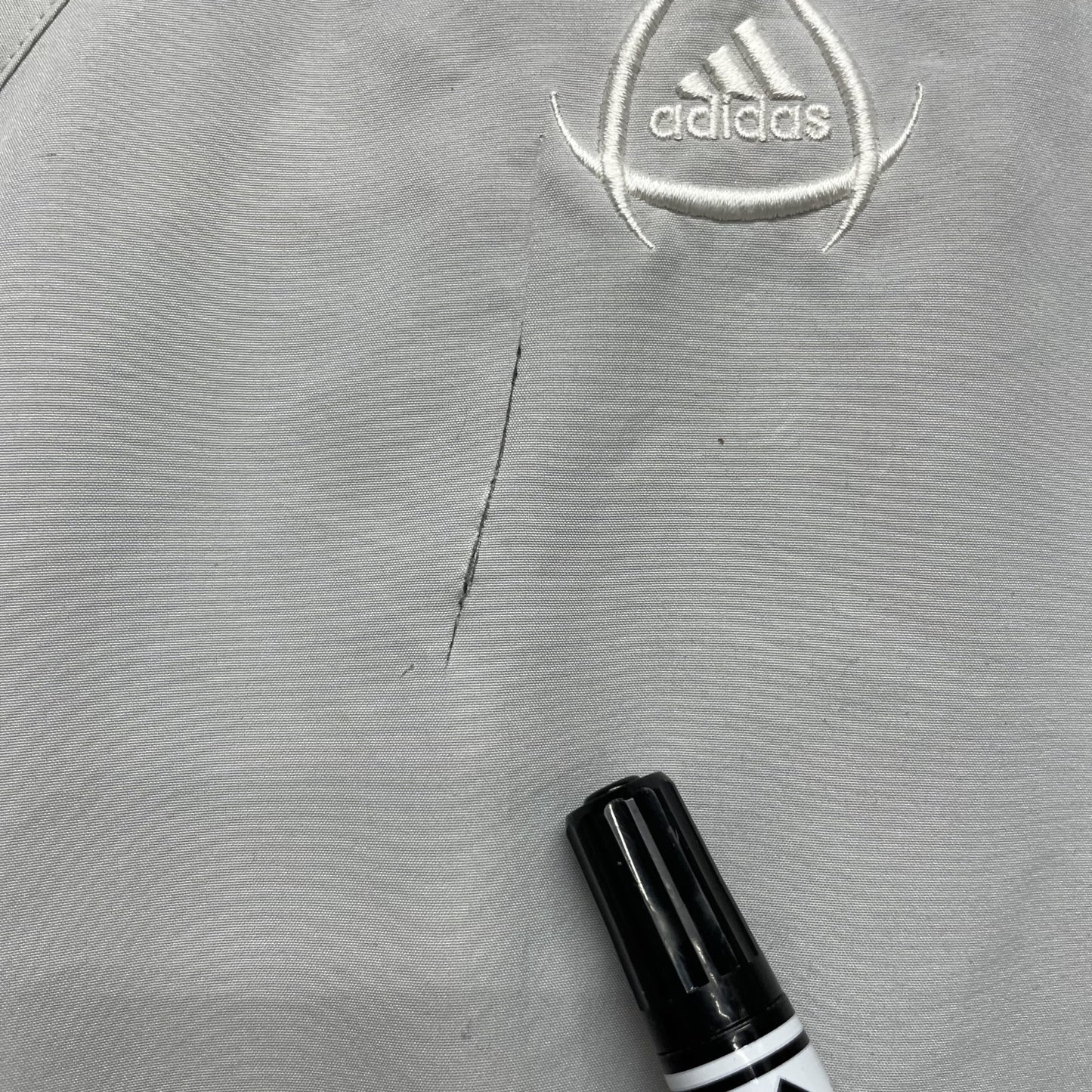 00s vintage 古着 ビンテージ アディダス adidas ナイロンジャケット フルジップ ロゴ刺繍