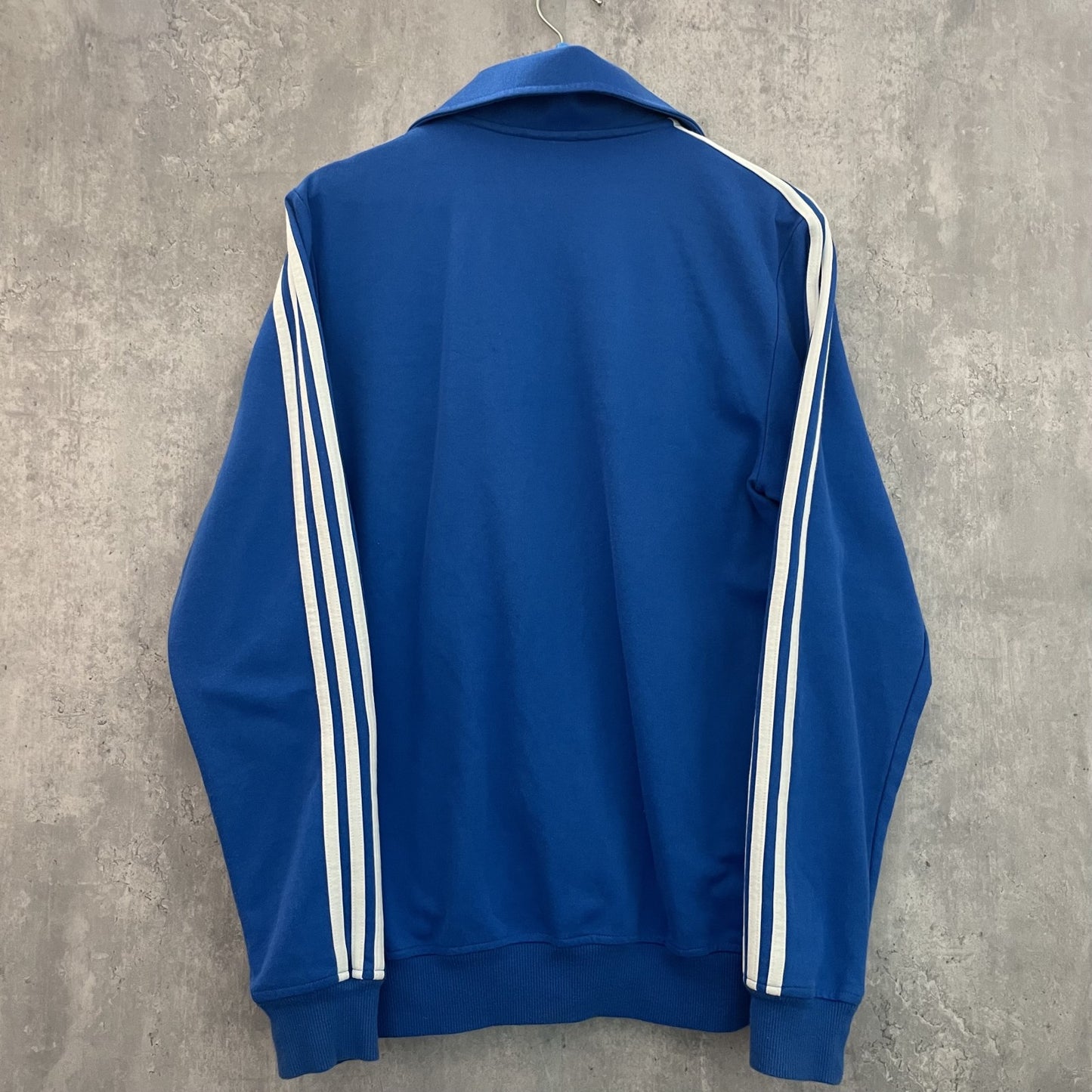 00s vintage 古着 ビンテージ アディダス adidas トラックジャケット 胸元刺繍ロゴ ストリート スポーツ シティ