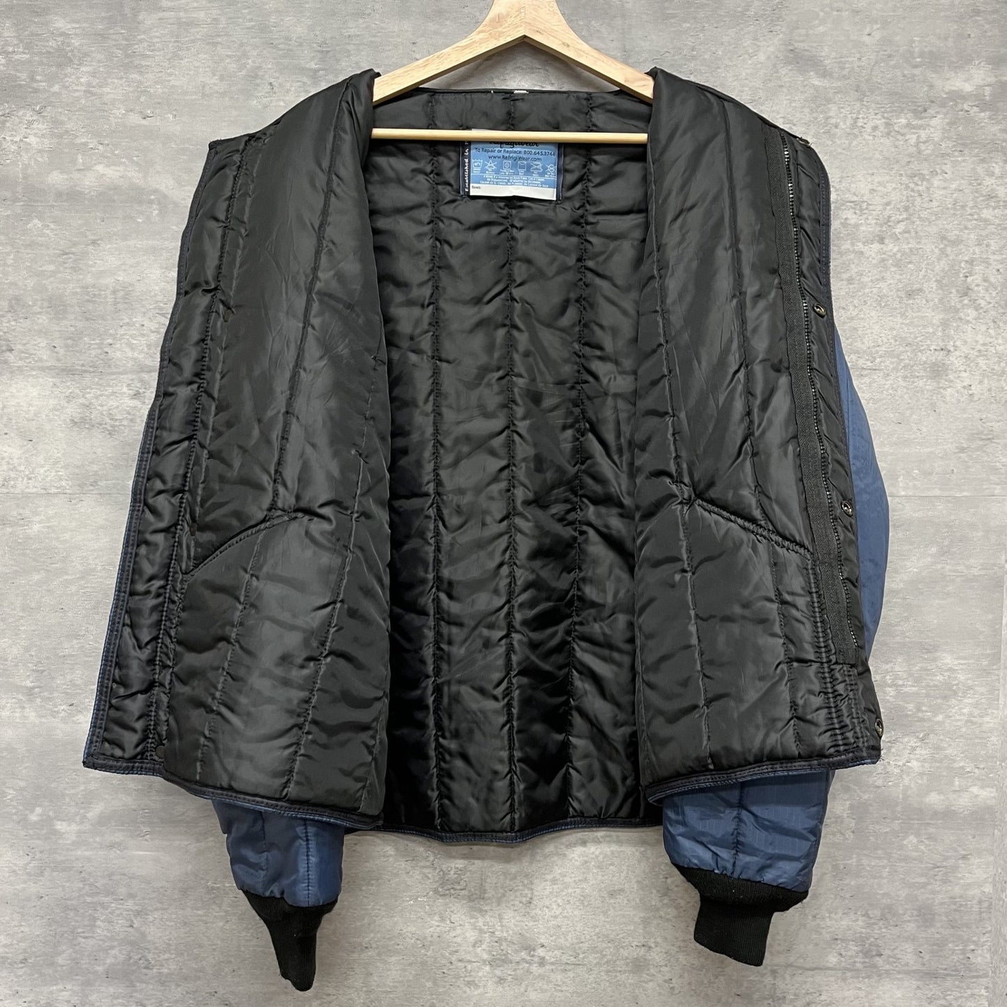 90s vintage 古着 ビンテージ RefrigiWear ナイロンジャケット ブルゾン ネイビー アメカジ オーバーサイズ