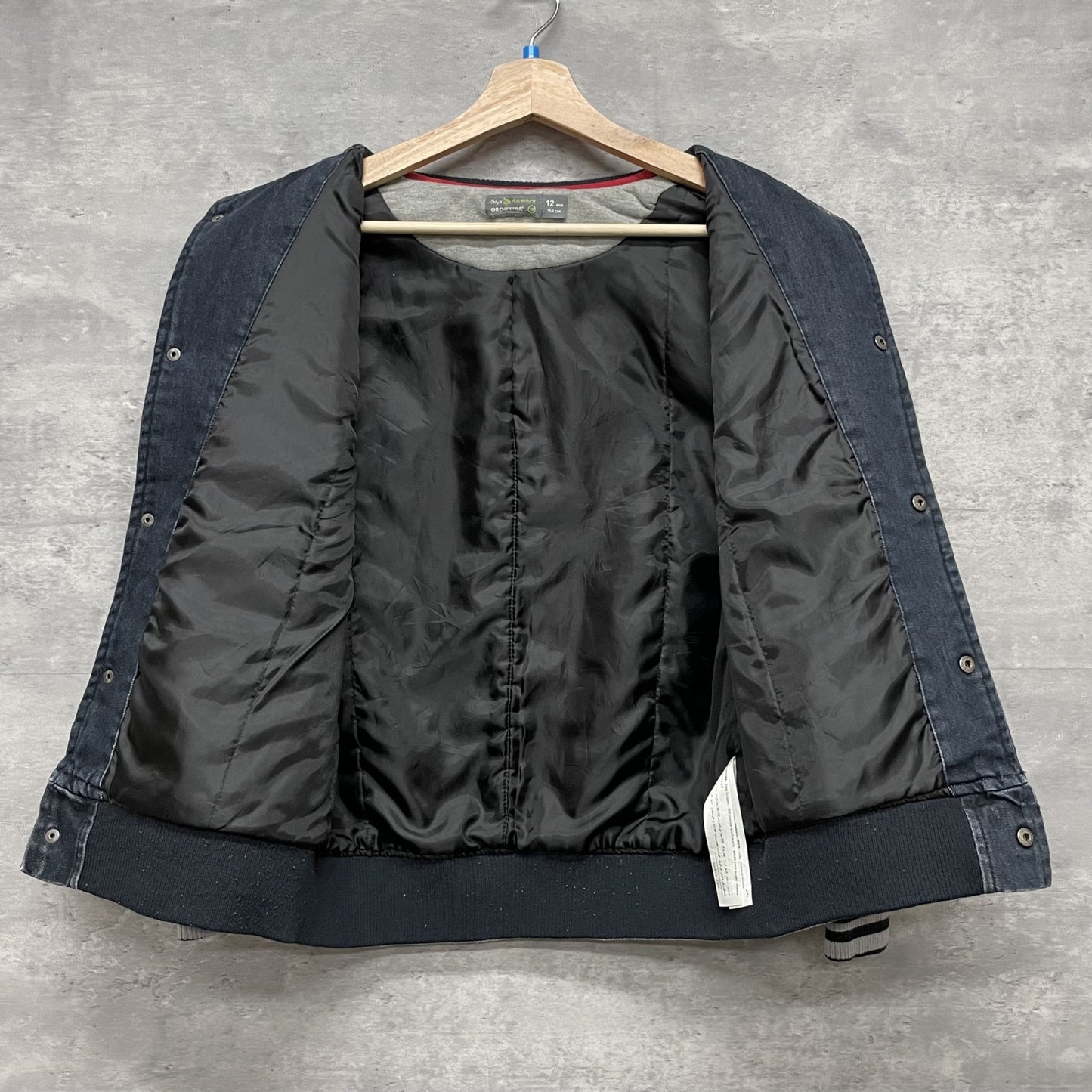 00s vintage 古着 ビンテージ used デニムジャケット 切り返し スタジャン ワンポイントロゴ ストリート スナップボタン