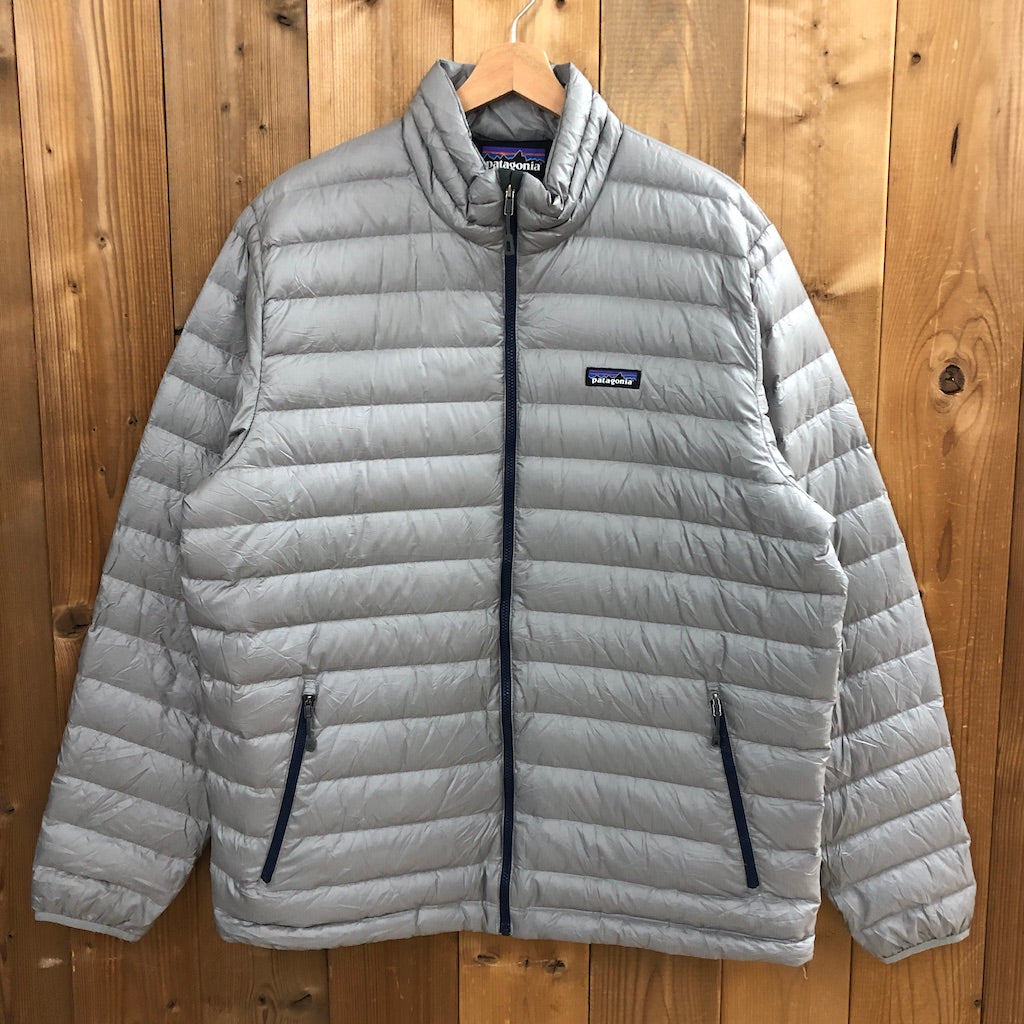 patagonia ダウンジャケット