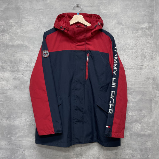 00s vintage 古着　ビンテージ　トミーヒルフィガー　TOMMYHILFIGER オーバーサイズ　ストリート　ロゴワッペン　レッド