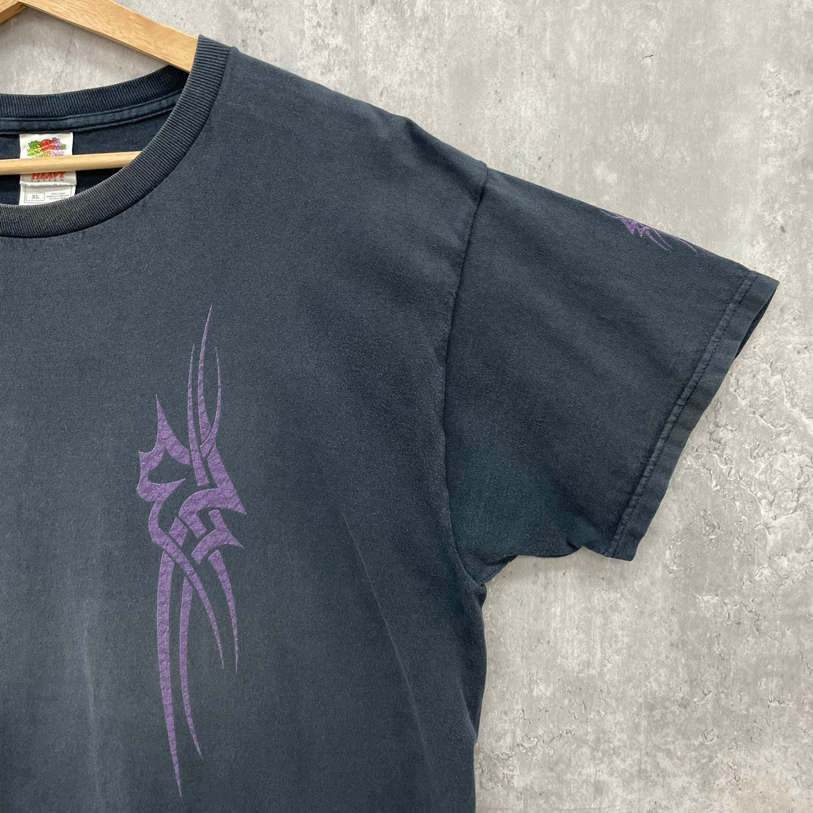00s FRUIT OF THE LOOM Tribal Dragon ドラゴン フルーツオブザルーム 半袖 Tシャツ 両面プリント 古着 ビンテージ ブラック XL