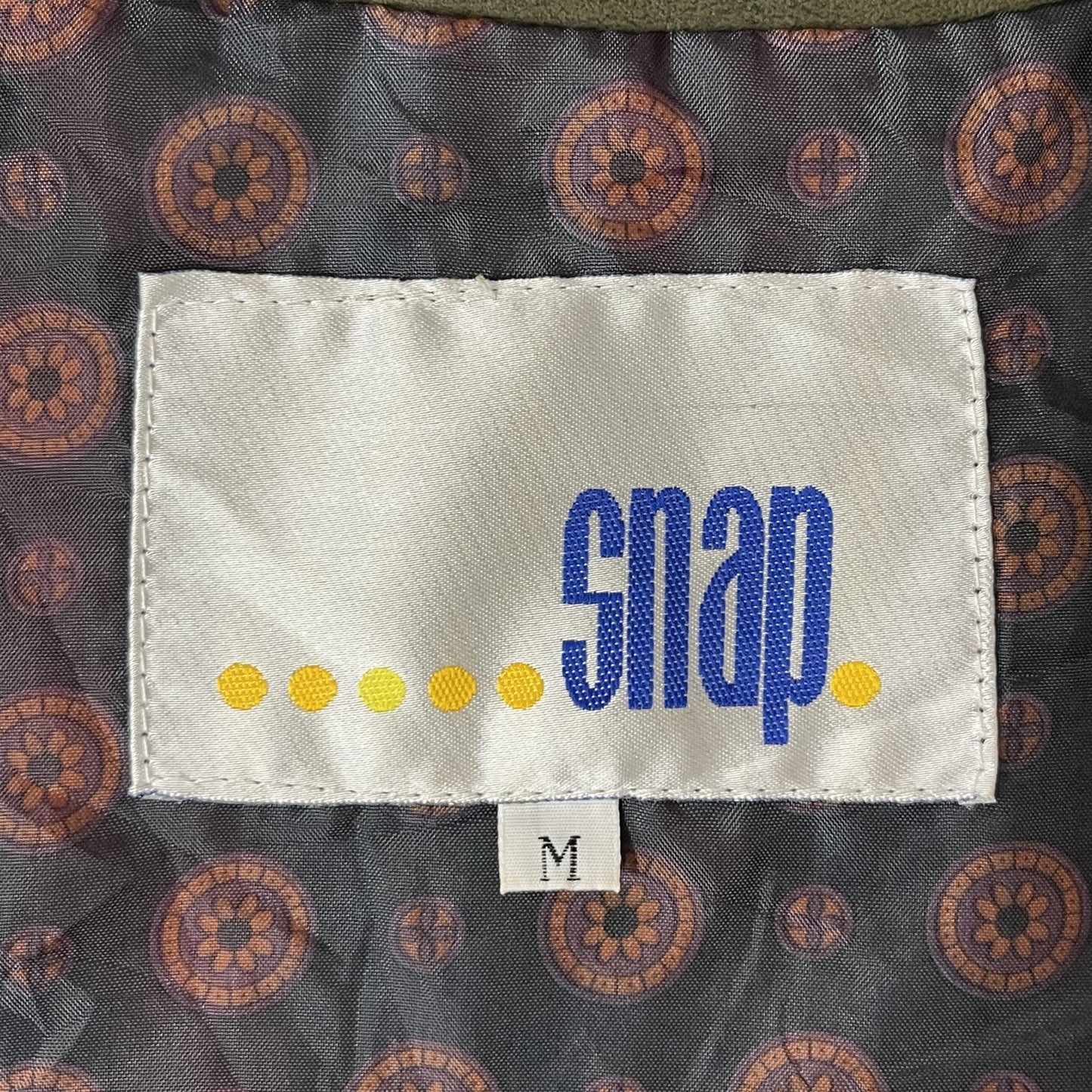 90s vintage 古着　ビンテージ　ベスト　Snap スナップ　アメカジ　紳士　カジュアル　刺繍　