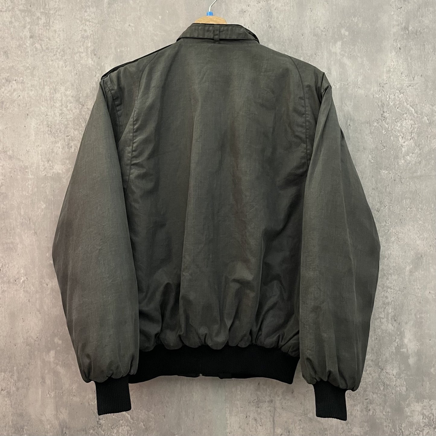 90s 00s vintage 古着　ビンテージ　メンバーズオンリー　MembersOnly ナイロンジャケット　スウィングトップ　ストリート　テック　Y2K