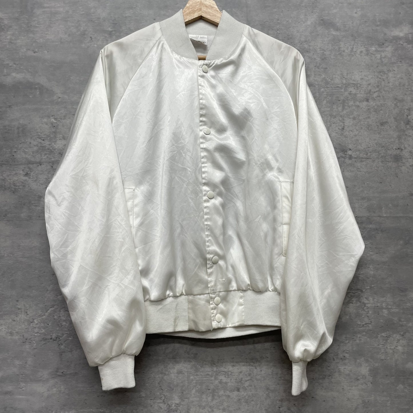 90s vintage 古着　ビンテージ　AUBURN オーバーン　ナイロンスタジャン　アメカジ　USA製　バックプリント　ストリート