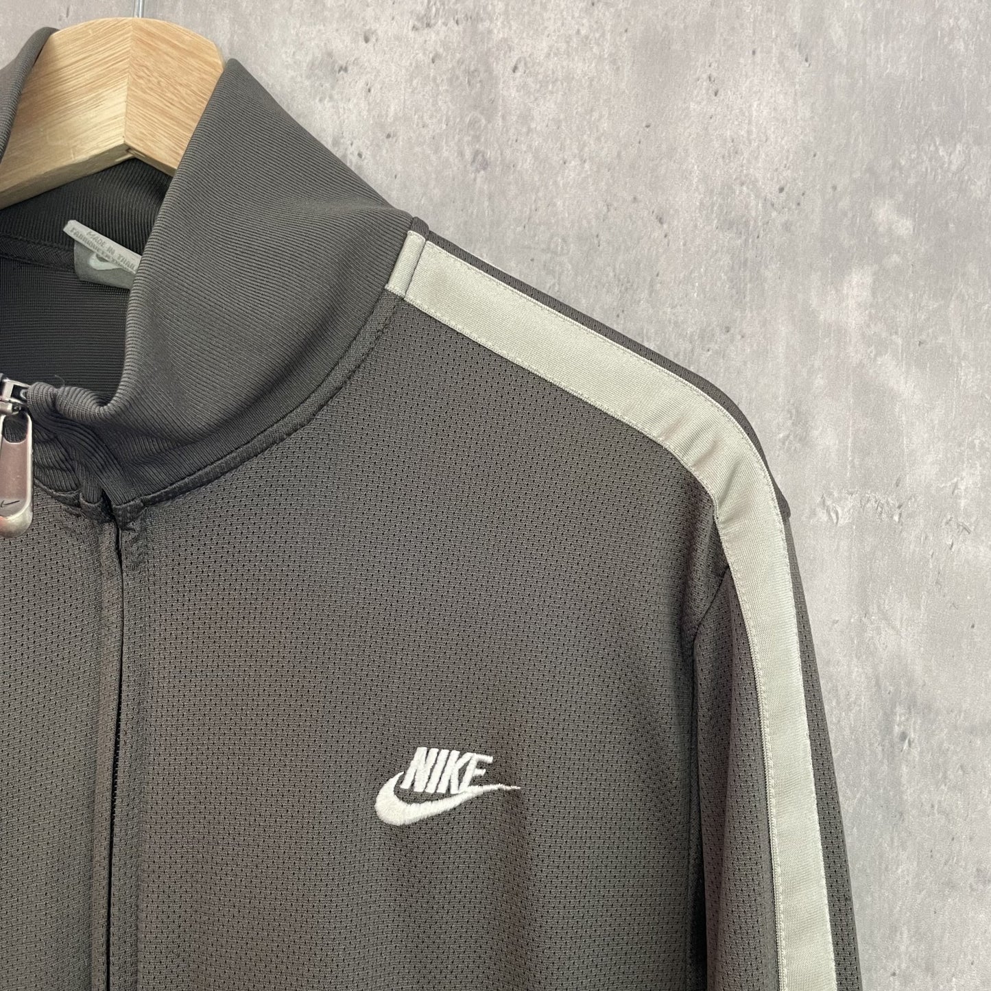 00s ナイキ　NIKE vintage 古着　ナイロン　トラックジャケット　メッシュ　フルジップ　ハイネック　ビンテージ