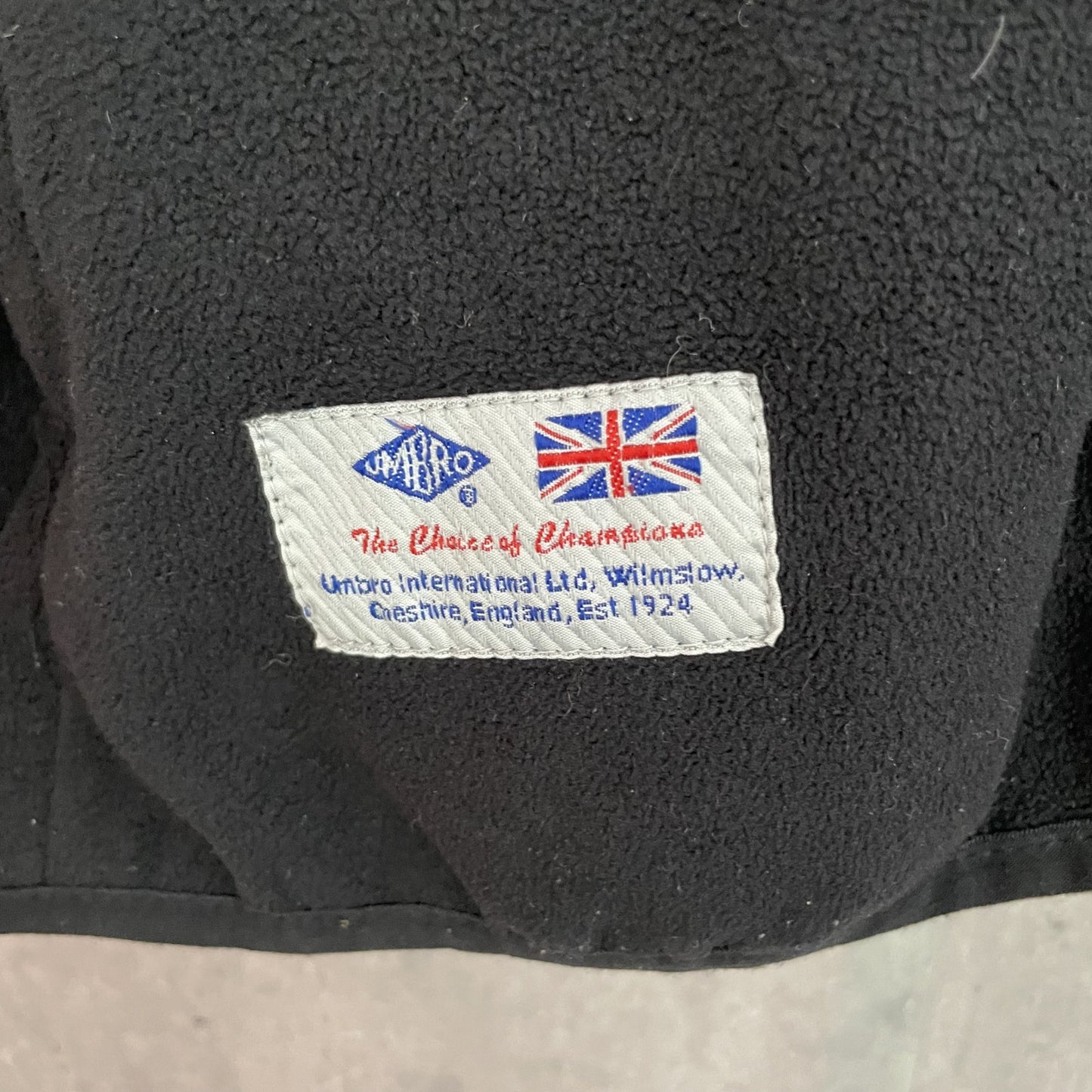 00s vintage 古着　ビンテージ　アンブロ　UMBRO　フリース　フルジップ　ブラック　ストリート　チーム　スポーツ