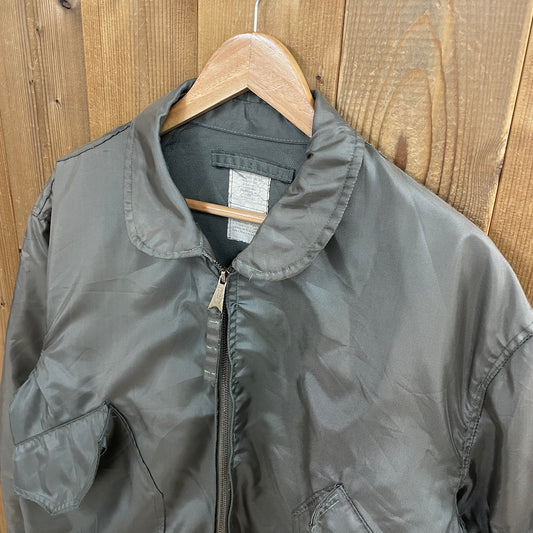 80s vintage U.S.ARMY USAF CWU-36/P フライトジャケット 米軍 ミリタリー ジップアップ フルジップ 軍モノ