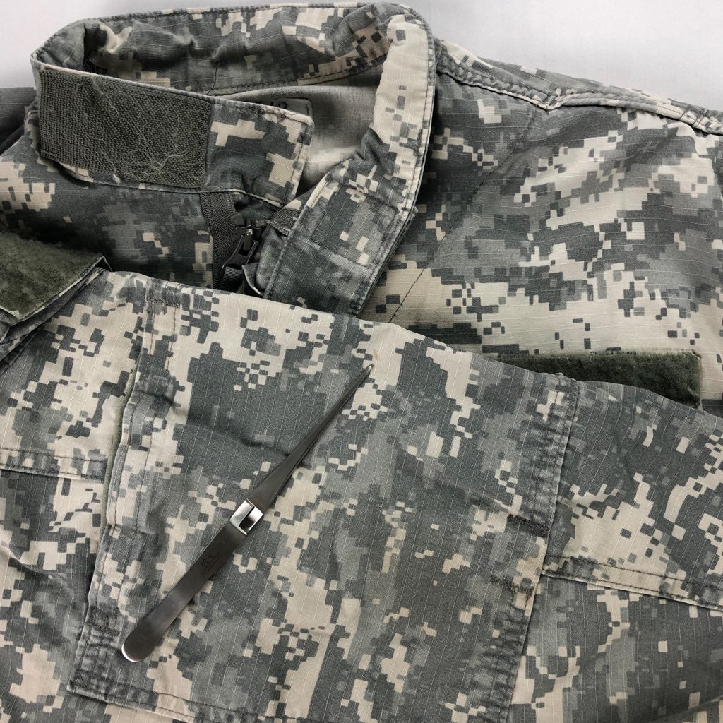 U.S.ARMY ファティーグジャケット ミリタリージャケット デジカモ柄 ミリタリー 米軍