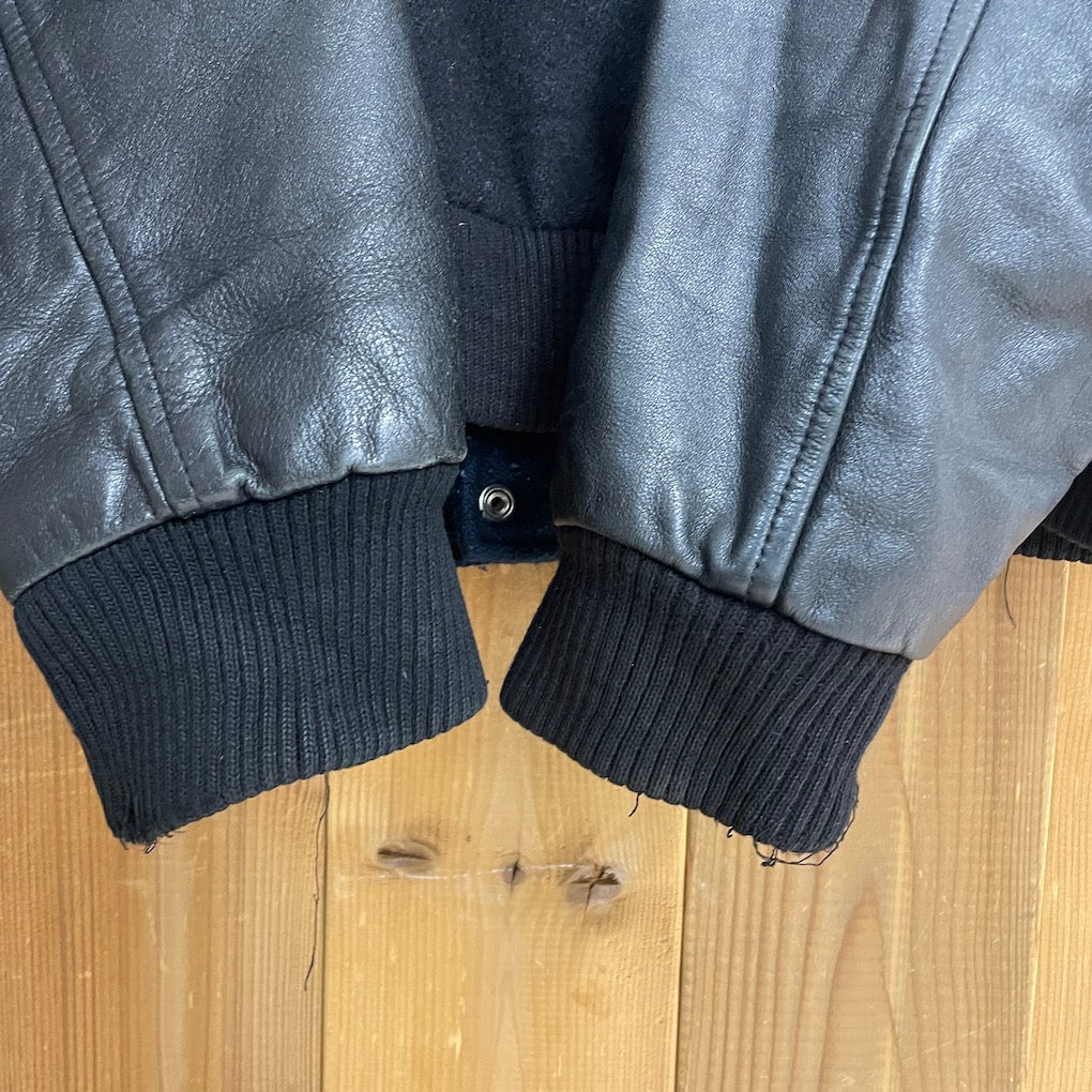 カナダ製 Steve's MR.SUB スタジャン 袖レザー 袖革 古着/USED