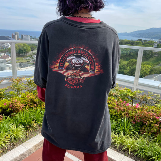 【ラスカ小田原店】staff select HarleydavidsonプリントTシャツ × ロンT × カラーデニムパンツ