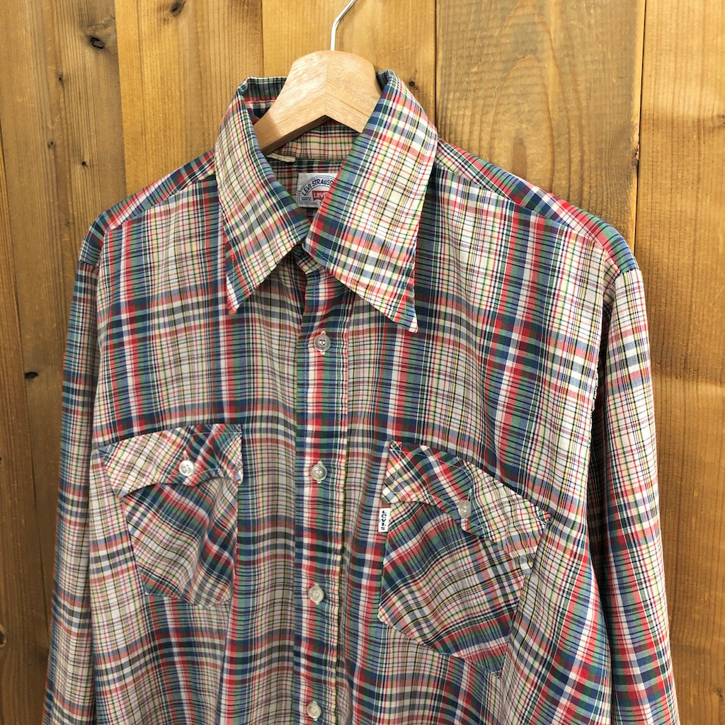 70s 80s vintage Levi’s リーバイス 長袖シャツ チェックシャツ 衿芯 フラップポケット チェック柄 Lサイズ