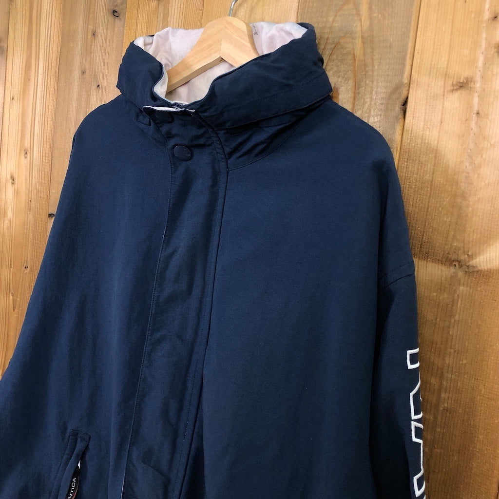 90s vintage NAUTICA ノーティカ マウンテンパーカー 袖ロゴ 刺繍 フード内蔵 【 NAUTICA 】ノーティカ マウンテンパーカー フード付き