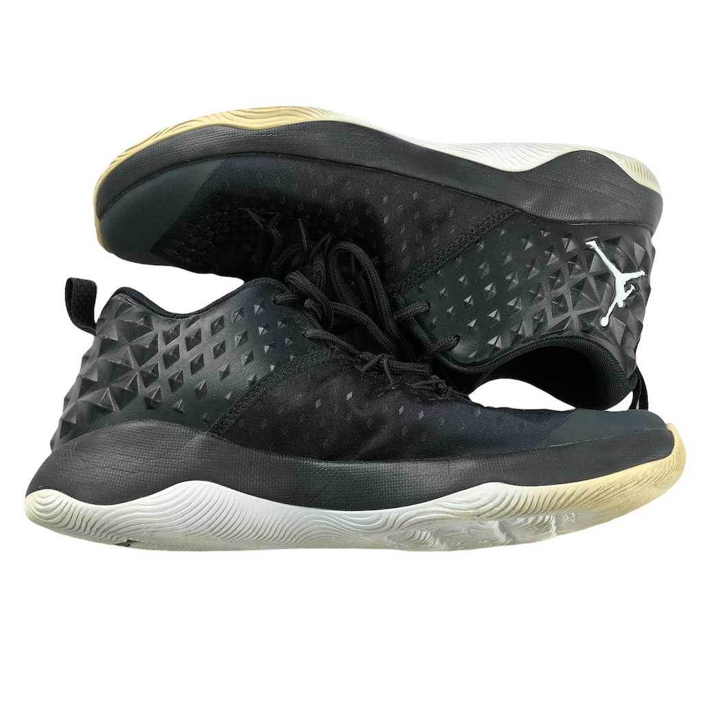 AIR JORDAN エアジョーダン EXTRA FLY エクストラフライ スニーカー