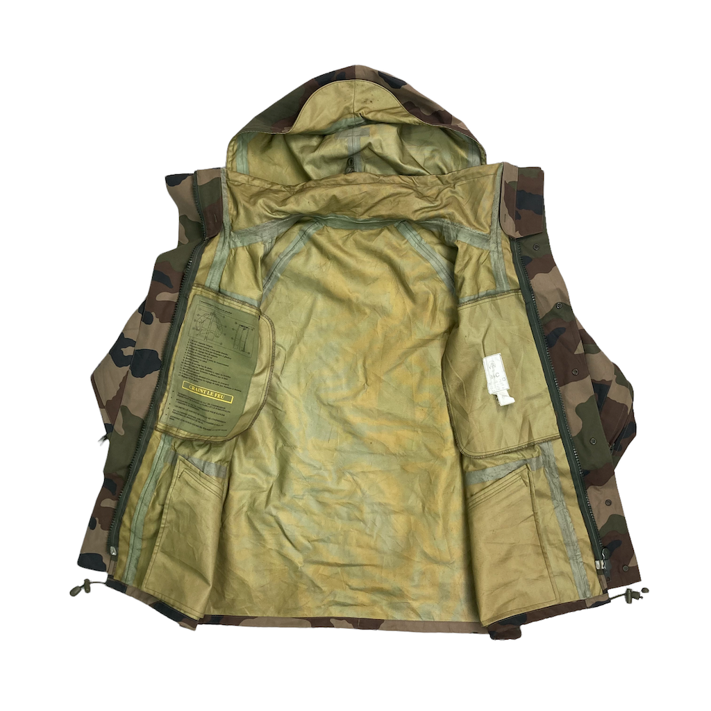 French Army フランス軍 ゴアテックスパーカー ミリタリージャケット マウンテンパーカー ナイロンジャケット  フルジップ ジップアップ フーディ