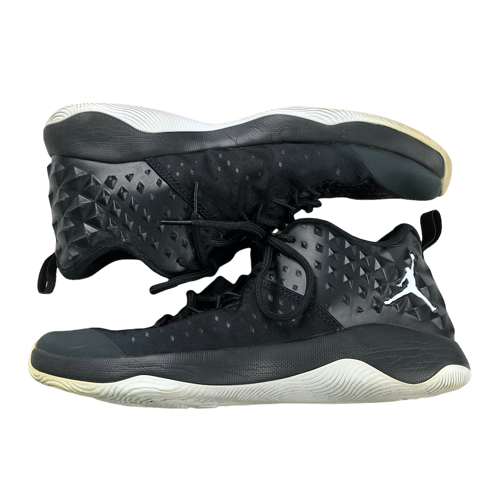 AIR JORDAN エアジョーダン EXTRA FLY エクストラフライ スニーカー