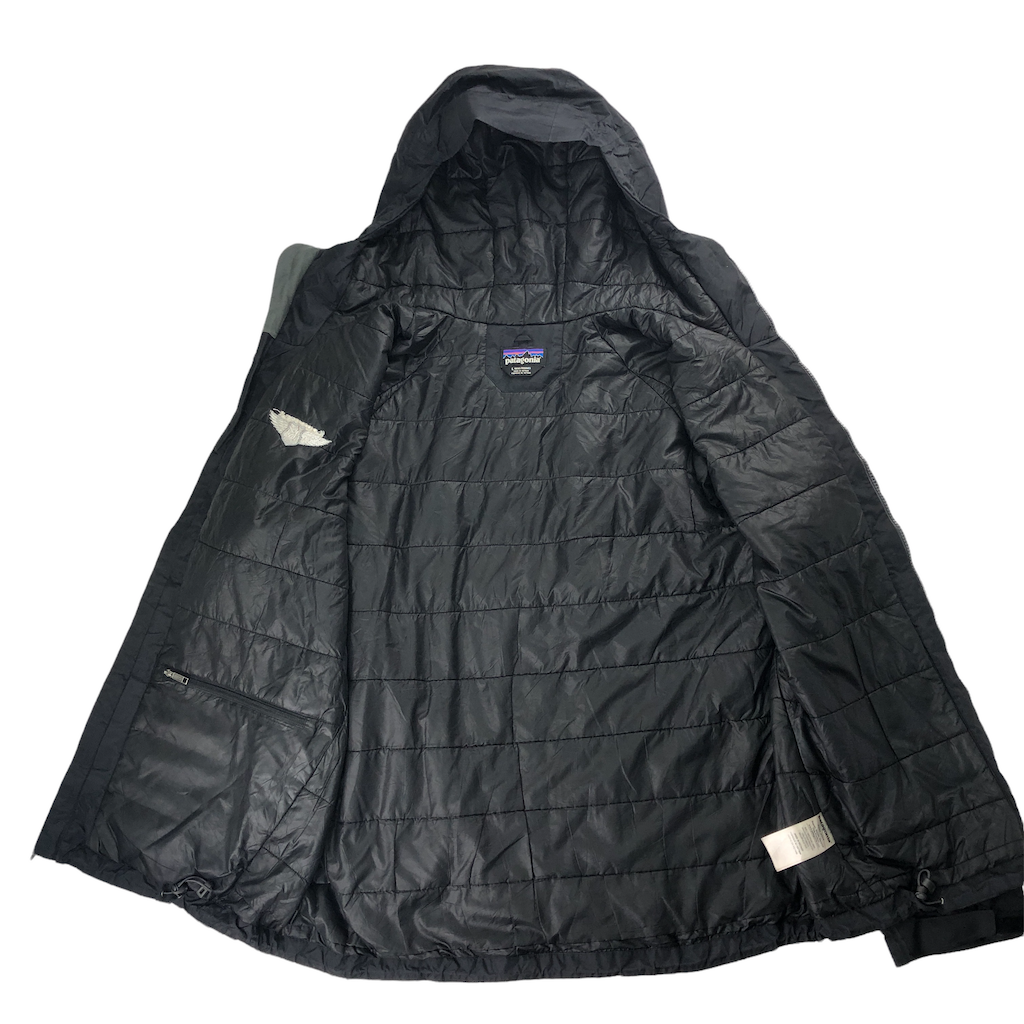 patagonia パタゴニア　トレントシェルジャケット　ナイロンジャケット　ジップアップ STY83716FA17