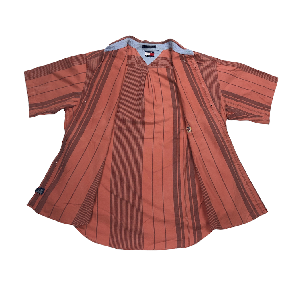 TOMMY HILFIGAR トミーヒルフィガー 半袖シャツ ストライプ柄 ワンポイント刺繍