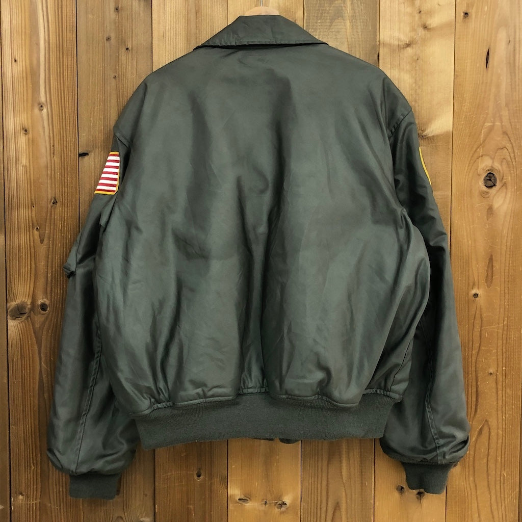 80s vintage U.S.A.F. 米空軍 CWU-45 フライトジャケット ワッペン 袖ダメージ