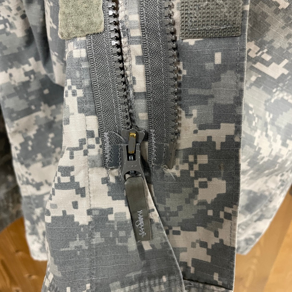 U.S.ARMY ファティーグジャケット ミリタリージャケット デジカモ柄 ミリタリー 米軍 アメリカ軍