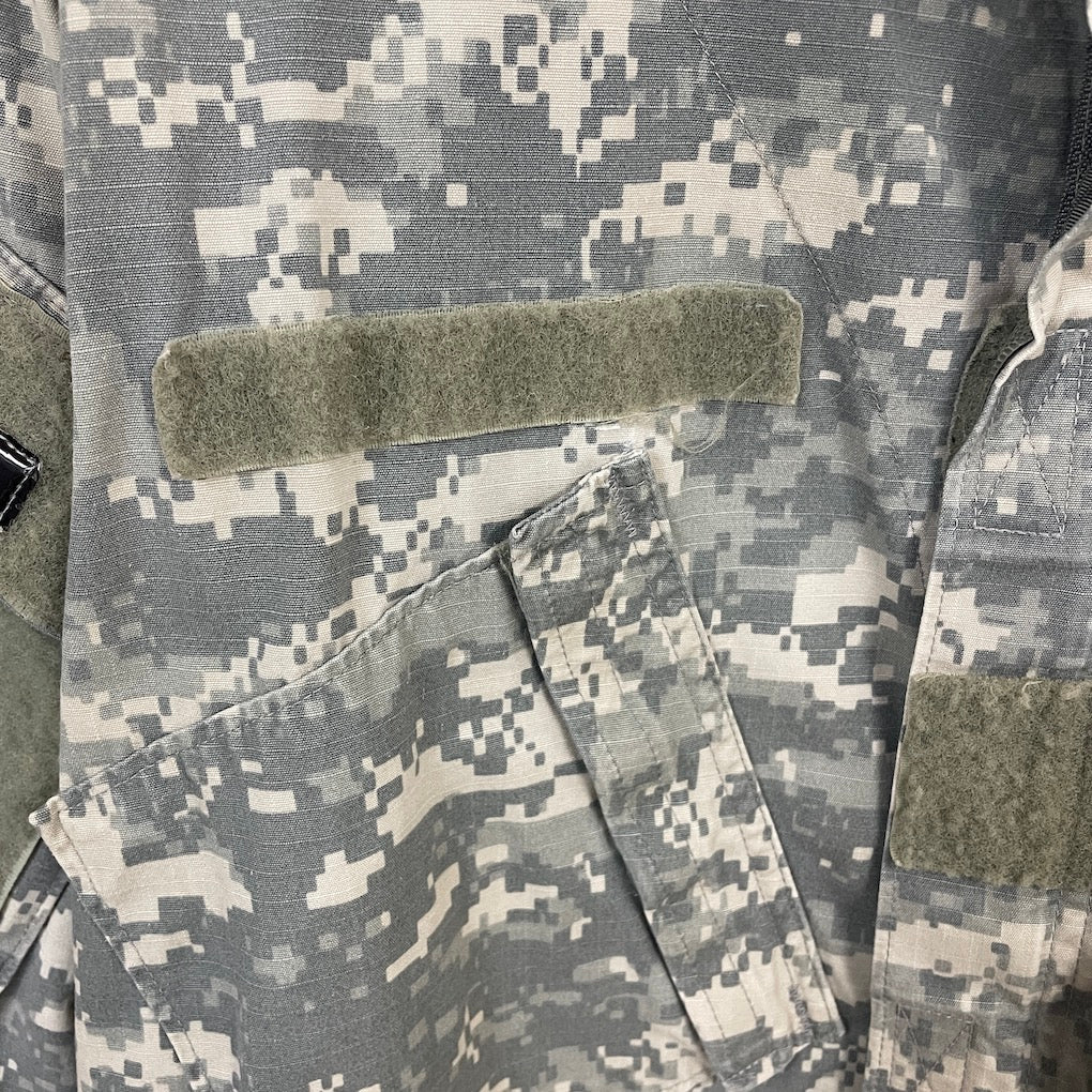 U.S.ARMY ファティーグジャケット ミリタリージャケット デジカモ柄 ミリタリー 米軍 アメリカ軍