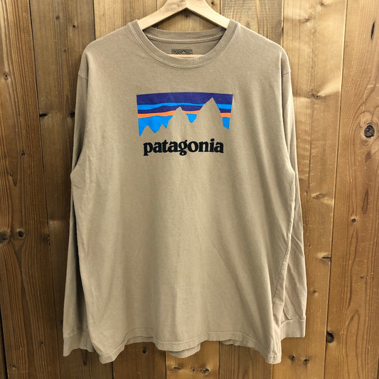 patagonia パタゴニア ロングTシャツ ロンT プリントロゴ