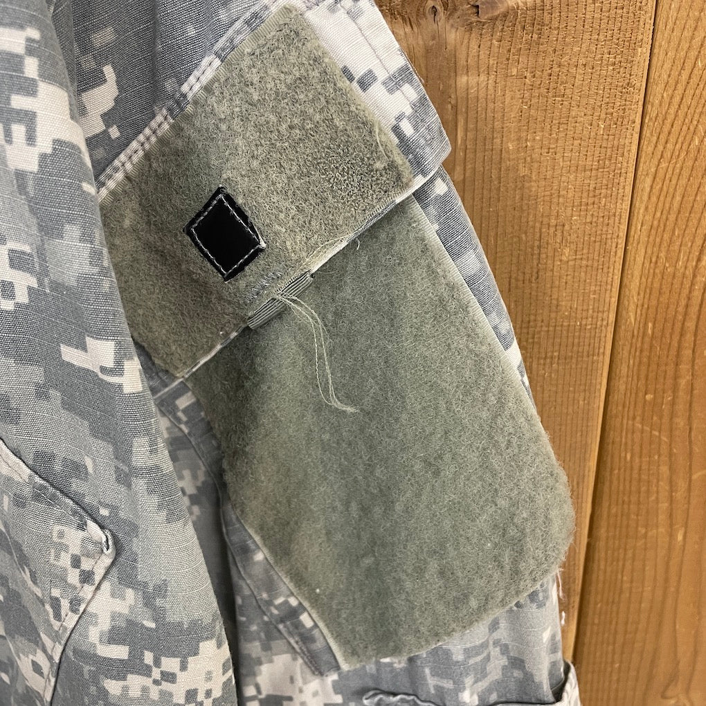U.S.ARMY ファティーグジャケット ミリタリージャケット デジカモ柄 ミリタリー 米軍 アメリカ軍